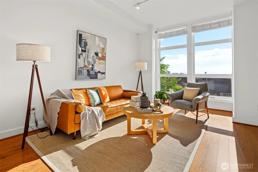 Property photo for 427 13th Avenue E #c, Seattle photo 6