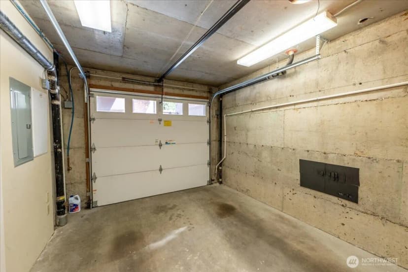 Property photo for 427 13th Avenue E #c, Seattle photo 37