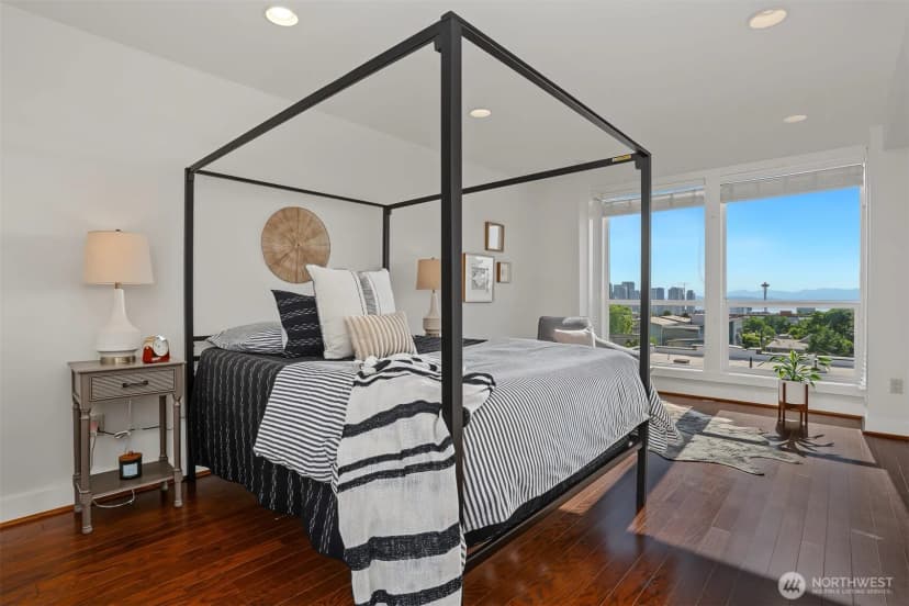 Property photo for 427 13th Avenue E #c, Seattle photo 19