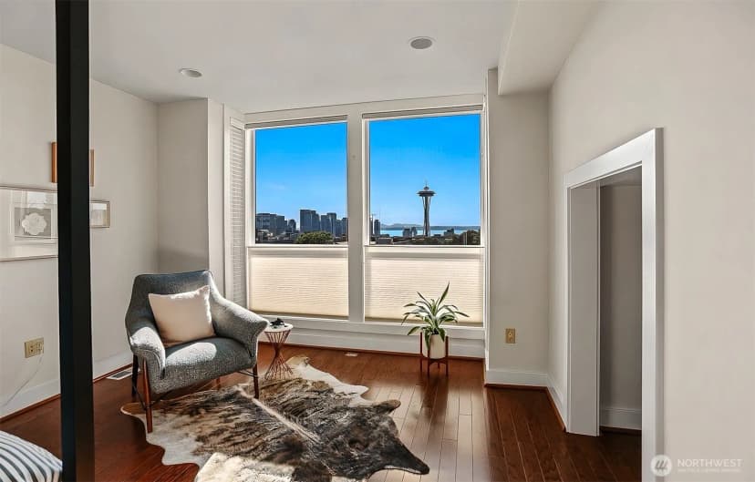 Property photo for 427 13th Avenue E #c, Seattle photo 18