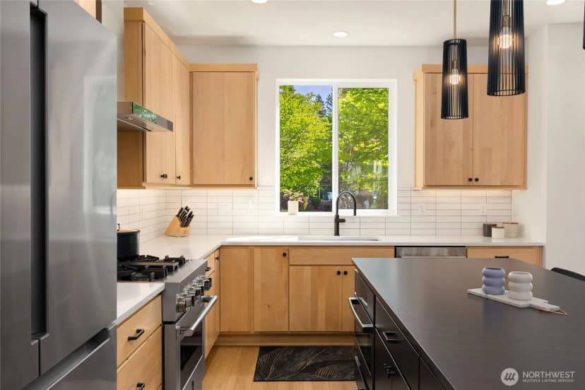 Property photo for 21907 25th St Se #unit C, Bothell photo 6