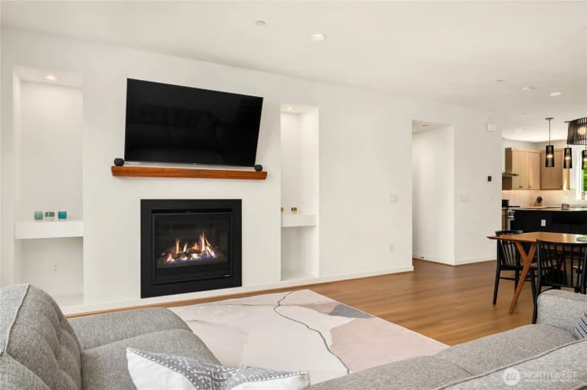 Property photo for 21907 25th St Se #unit C, Bothell photo 12