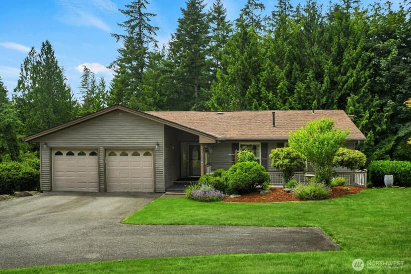 Property photo for 24520 Se 24th Street, Sammamish