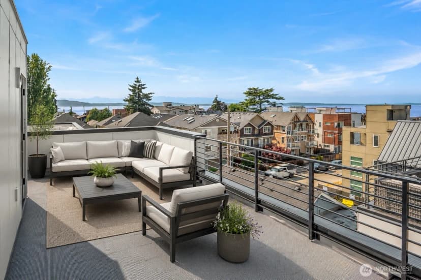 Property photo for 2454 55th Avenue Sw #a, Seattle photo 14