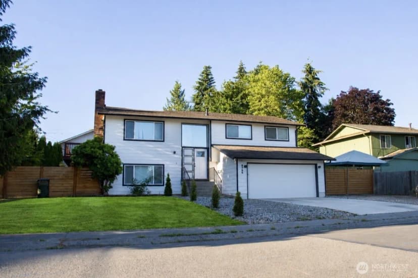 Property photo for 9755 S 239th Place, Kent photo 8