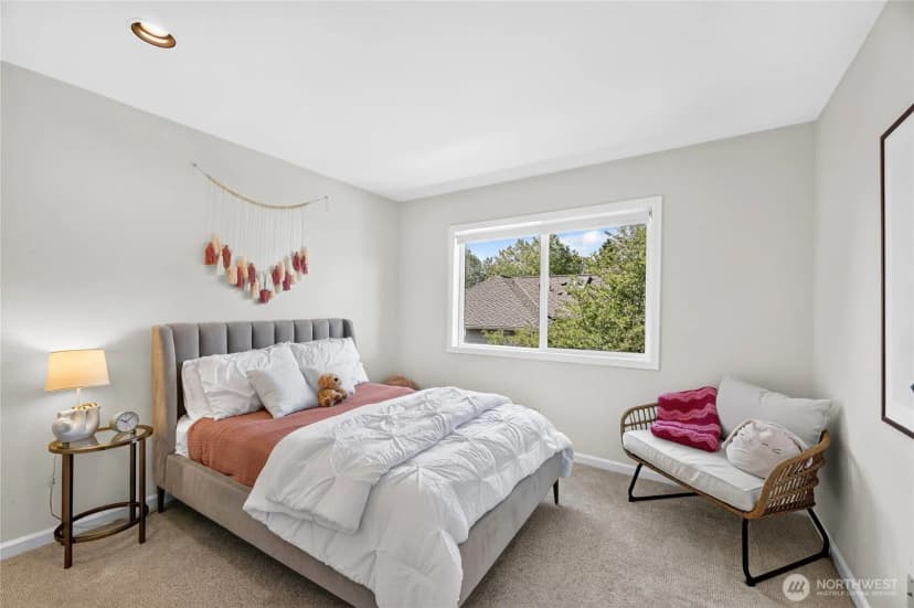 Property photo for 118 246th Way Se, Sammamish photo 26