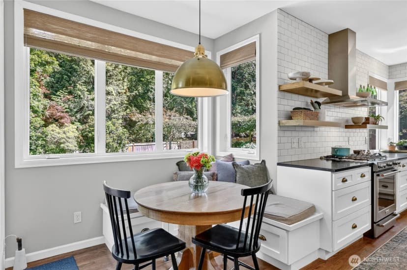 Property photo for 118 246th Way Se, Sammamish photo 16