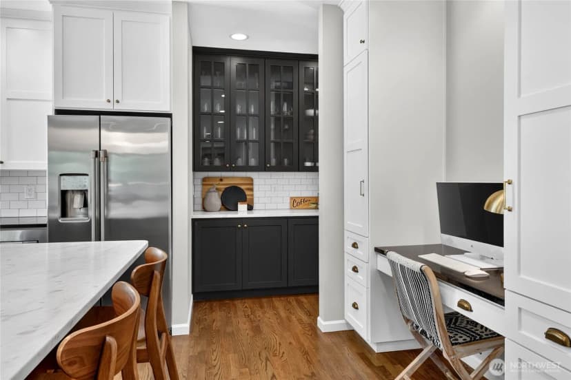 Property photo for 118 246th Way Se, Sammamish photo 14