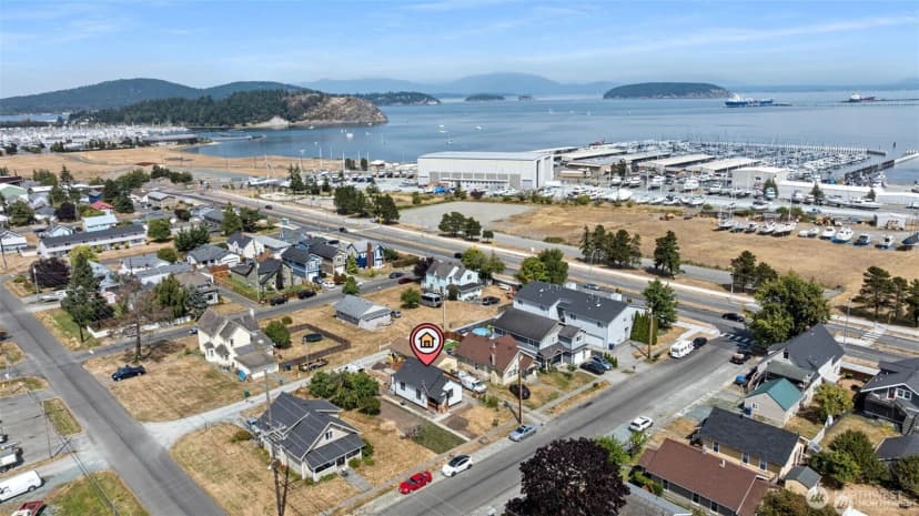 Property photo for 814 26th Street #1, Anacortes photo 19