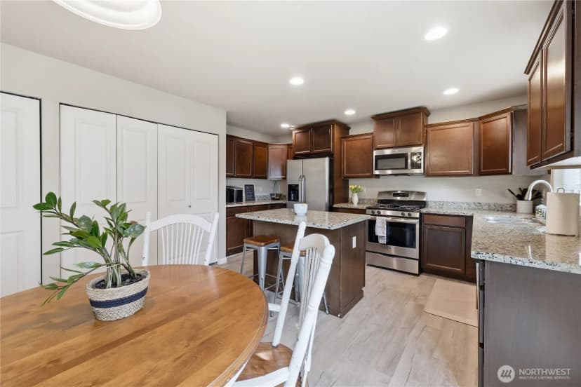 Property photo for 291 Ne Tronson Circle, Bremerton photo 12