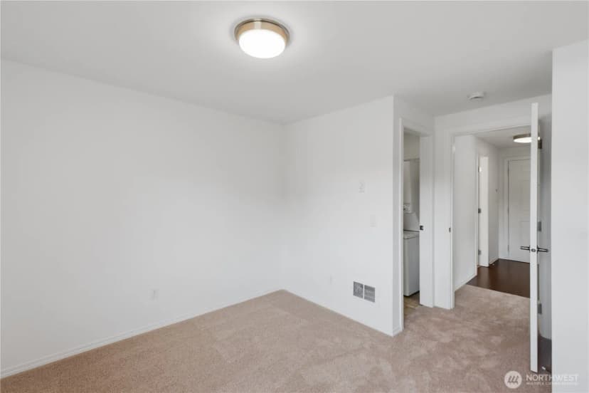Property photo for 14300 32nd Avenue Ne #410, Seattle photo 21