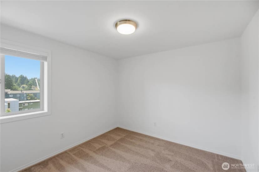 Property photo for 14300 32nd Avenue Ne #410, Seattle photo 22