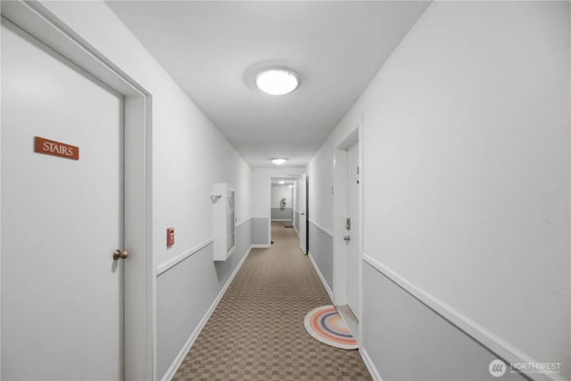 Property photo for 14300 32nd Avenue Ne #410, Seattle photo 28