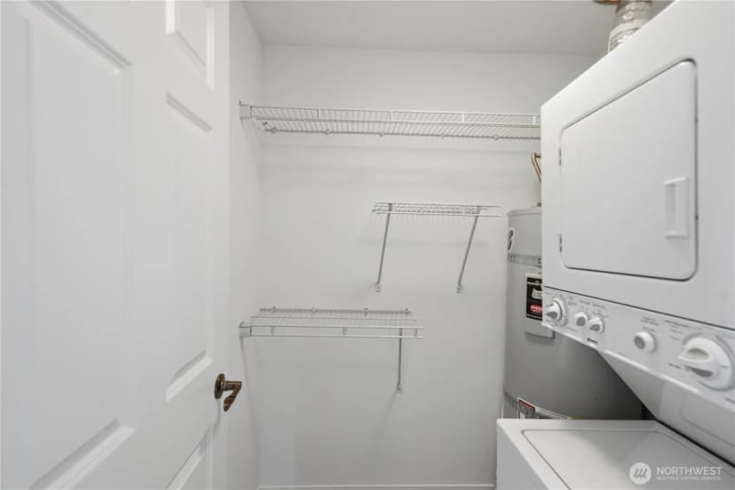Property photo for 14300 32nd Avenue Ne #410, Seattle photo 25