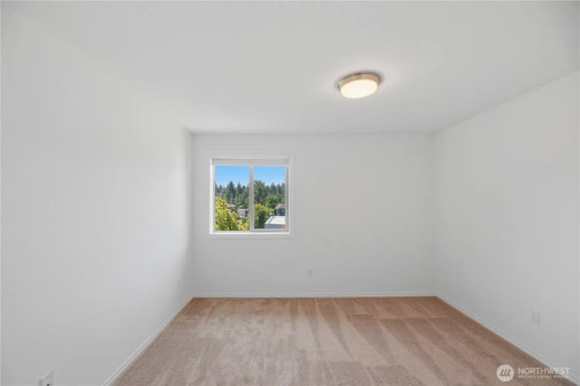 Property photo for 14300 32nd Avenue Ne #410, Seattle photo 17