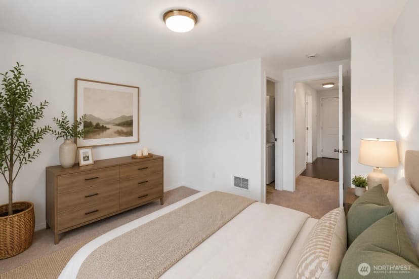 Property photo for 14300 32nd Avenue Ne #410, Seattle photo 5