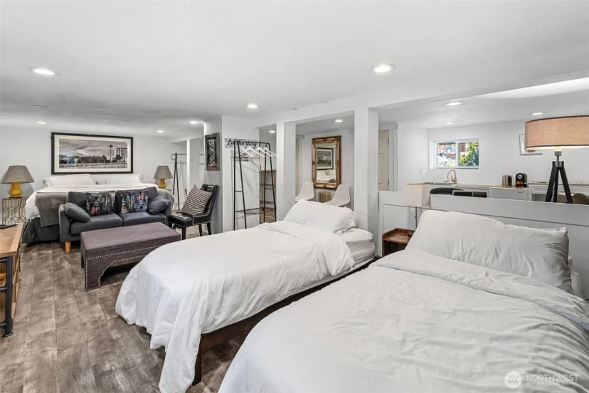Property photo for 1225 E Jefferson Street, Seattle photo 14