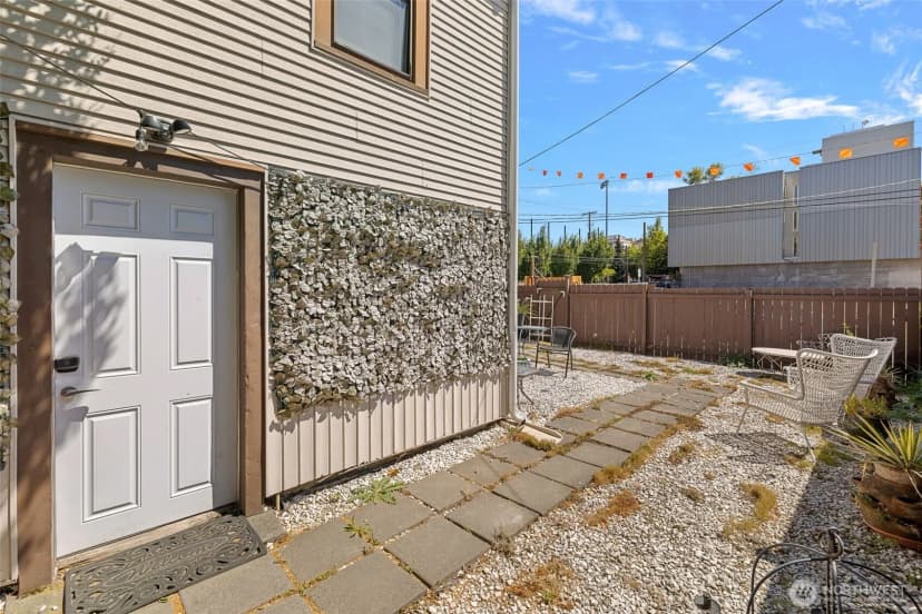 Property photo for 1225 E Jefferson Street, Seattle photo 32