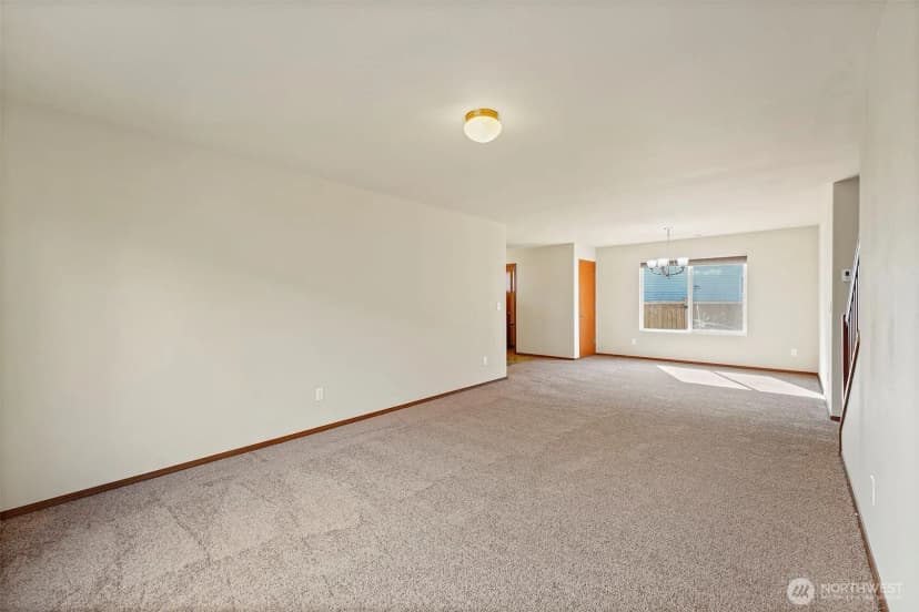 Property photo for 1413 177th Street E, Spanaway photo 8