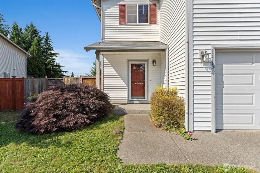Property photo for 1413 177th Street E, Spanaway photo 3
