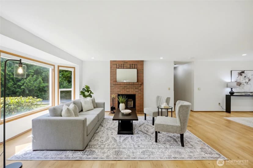 Property photo for 18114 Broadway Avenue, Snohomish photo 6