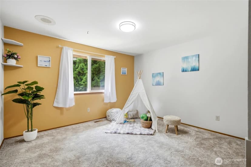 Property photo for 18114 Broadway Avenue, Snohomish photo 20