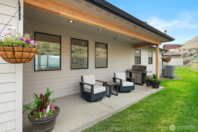 Property photo for 481 Lower Daniels Drive, East Wenatchee photo 37