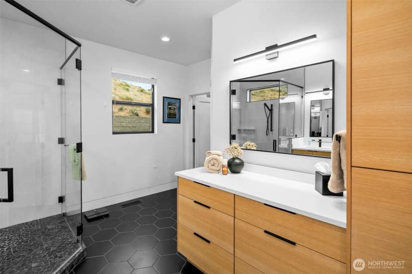 Property photo for 481 Lower Daniels Drive, East Wenatchee photo 24