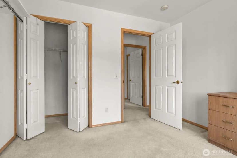 Property photo for 5724 Hillpointe Circle, Lynnwood photo 25