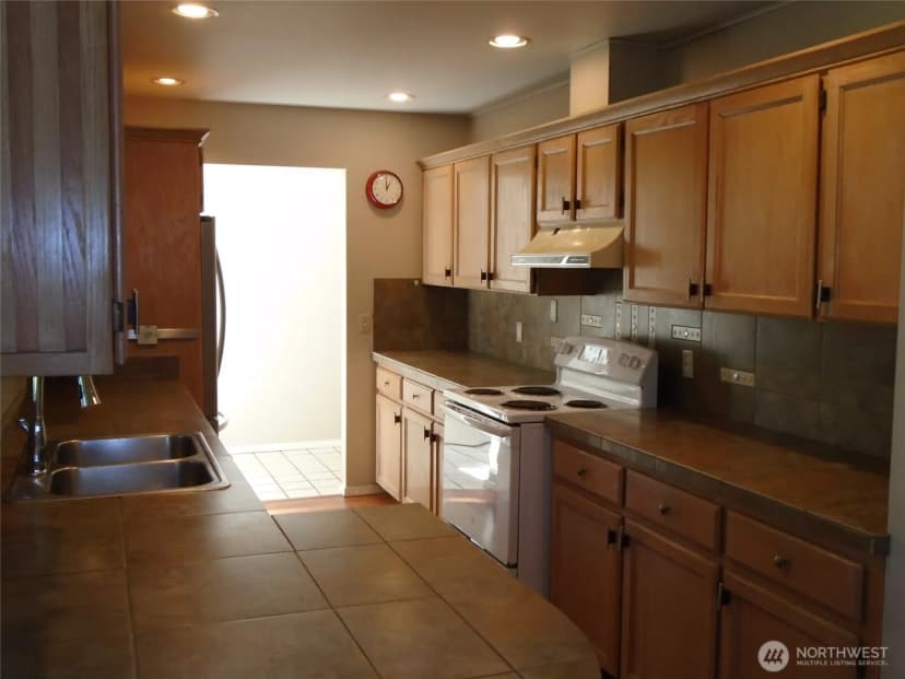 Property photo for 145 Emerald Drive, Sequim photo 19