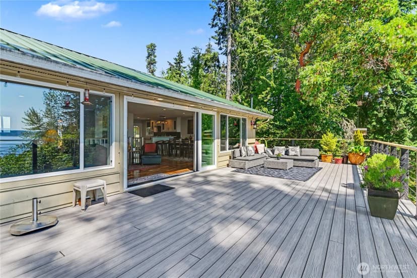 Property photo for 7324 Puget Beach Road Ne, Olympia photo 34