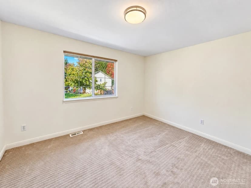 Property photo for 3113 Catherine Drive, Lake Stevens photo 15
