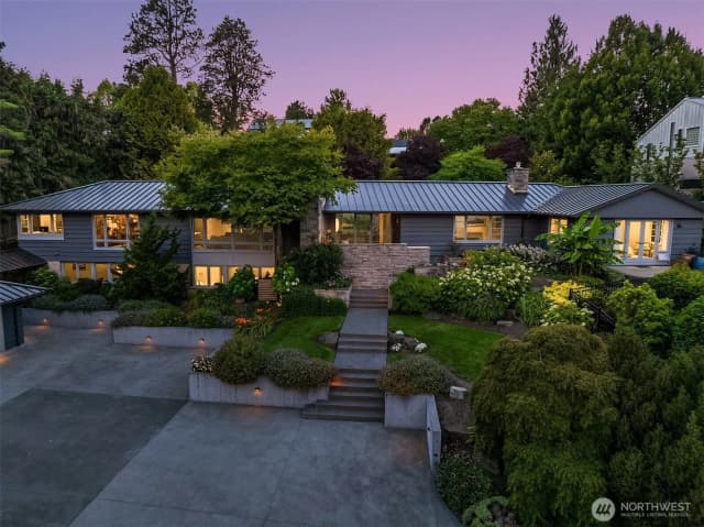 Property photo for 6340 Ne Windermere Road, Seattle photo 2