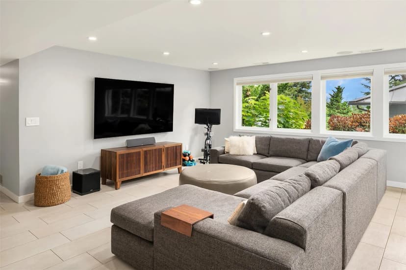 Property photo for 6340 Ne Windermere Road, Seattle photo 26