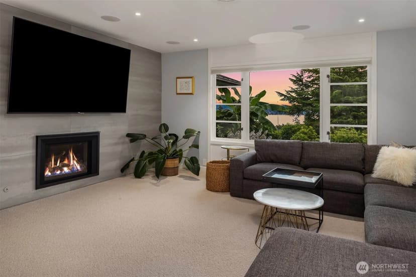 Property photo for 6340 Ne Windermere Road, Seattle photo 21