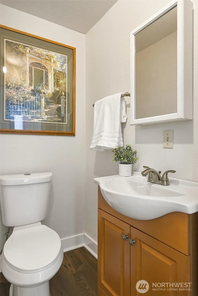 Property photo for 11350 28th Avenue Ne, Seattle photo 15