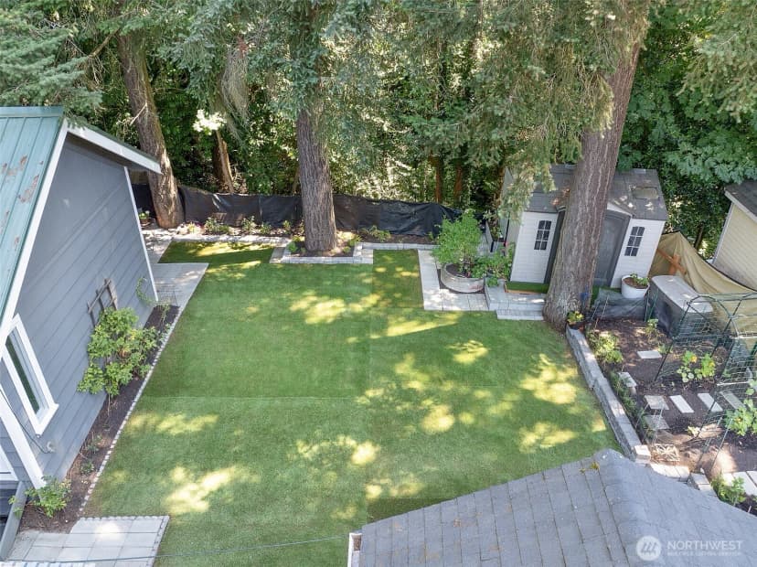 Property photo for 11350 28th Avenue Ne, Seattle photo 38