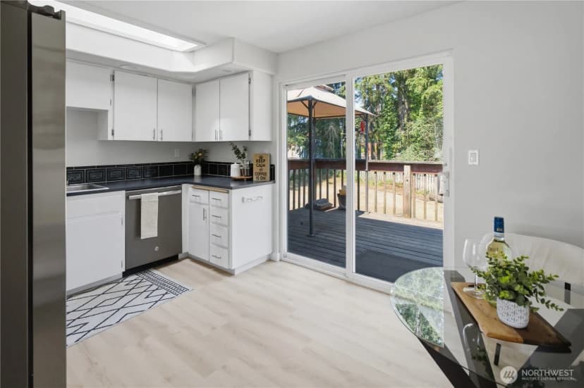 Property photo for 28808 190th Avenue Se, Kent photo 6