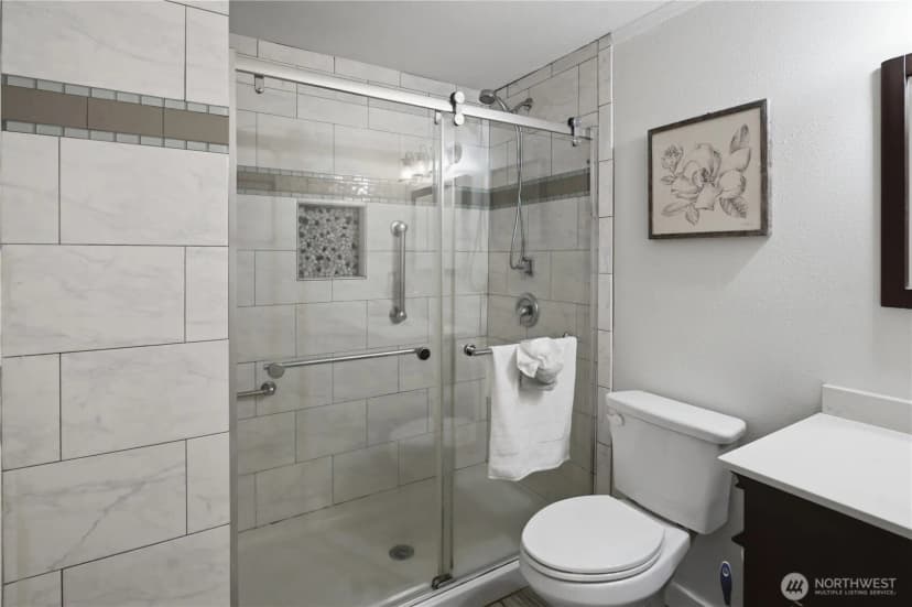 Property photo for 28808 190th Avenue Se, Kent photo 17