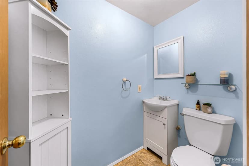 Property photo for 13006 160th Avenue Se, Renton photo 27