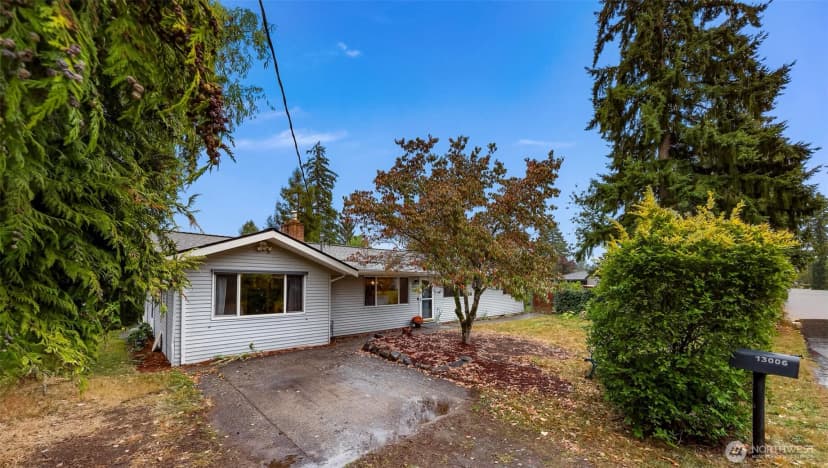 Property photo for 13006 160th Avenue Se, Renton photo 29