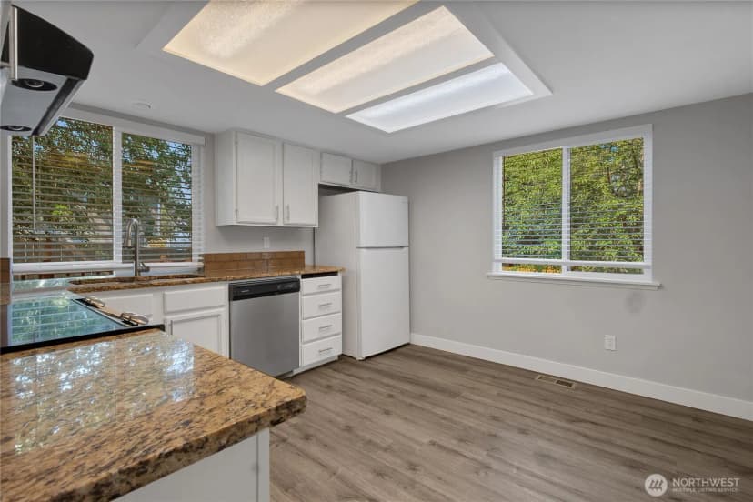 Property photo for 12116 Se 280th Street, Kent photo 12