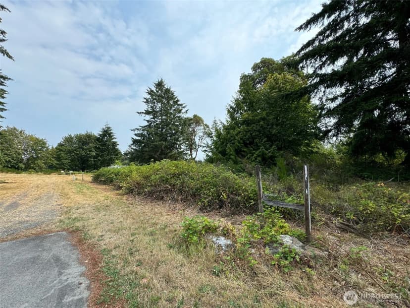 Property photo for 4101 161st Avenue Sw, Longbranch photo 9