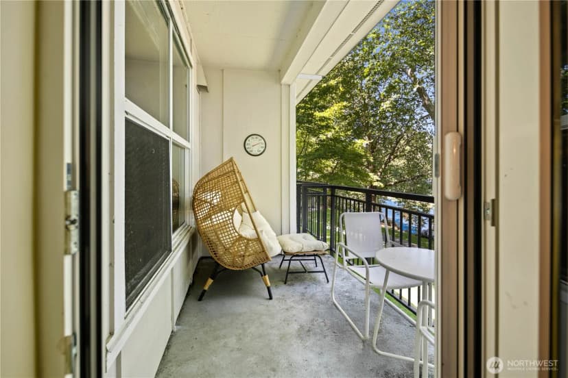 Property photo for 55 Williams Avenue S #205, Renton photo 4