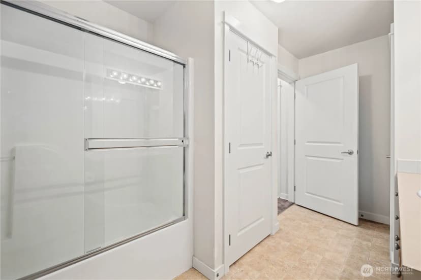 Property photo for 55 Williams Avenue S #205, Renton photo 22