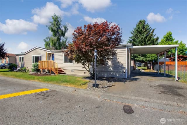 Property photo for 232 Grand Fir Drive, Enumclaw photo 3