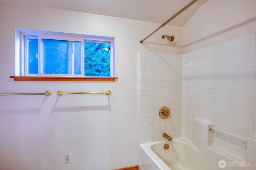 Property photo for 135 A Marguerite #4, Friday Harbor photo 23