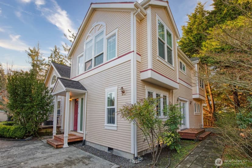 Property photo for 135 A Marguerite #4, Friday Harbor photo 25