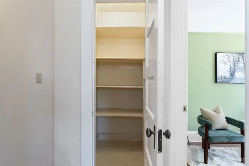 Property photo for 904 E Miller Street #4, Seattle photo 11
