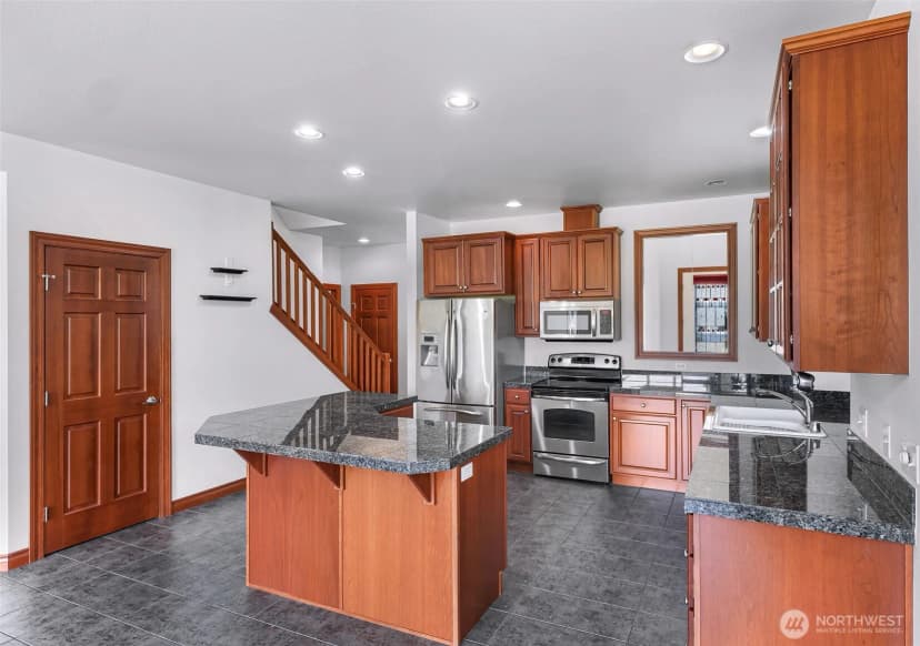 Property photo for 8854 Depot Road #a, Lynden photo 8